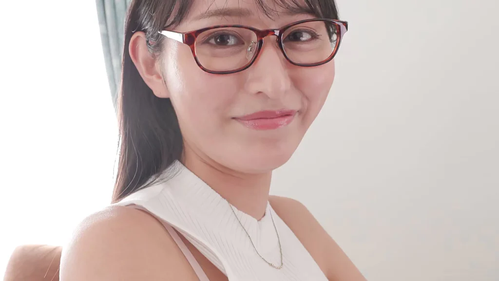 「天野ちよ」さんの1stイメージ「ちよのこと」爆乳・巨乳が映える水着はもちろん169cmの長身に美人顔の彼女の魅力が炸裂!