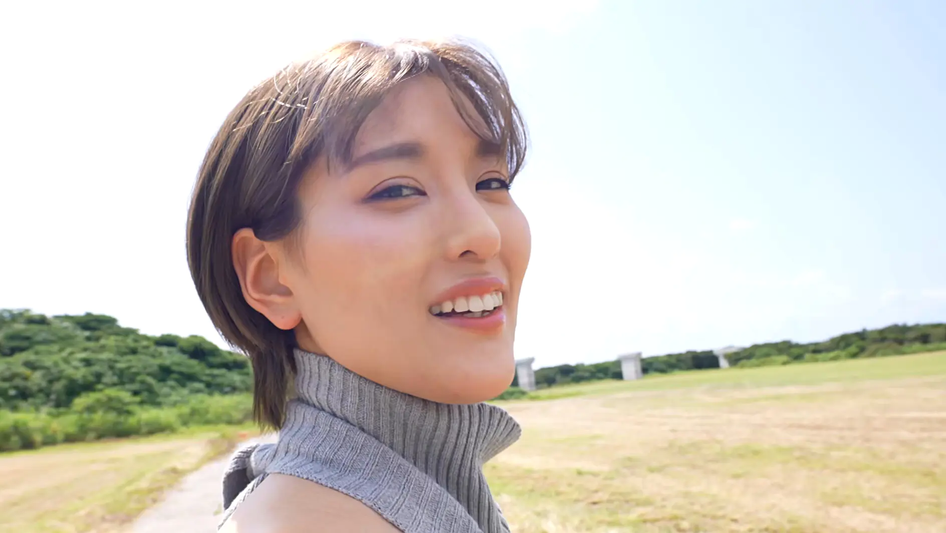 グラビアアイドル 朝比奈祐未さんのプロフィール＆出演作品